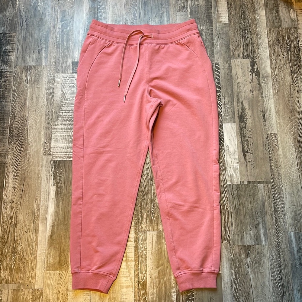 Lululemon Women’s Scuba High Rise French Terry Jogger